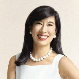 Headshot photo of Andrea Jung